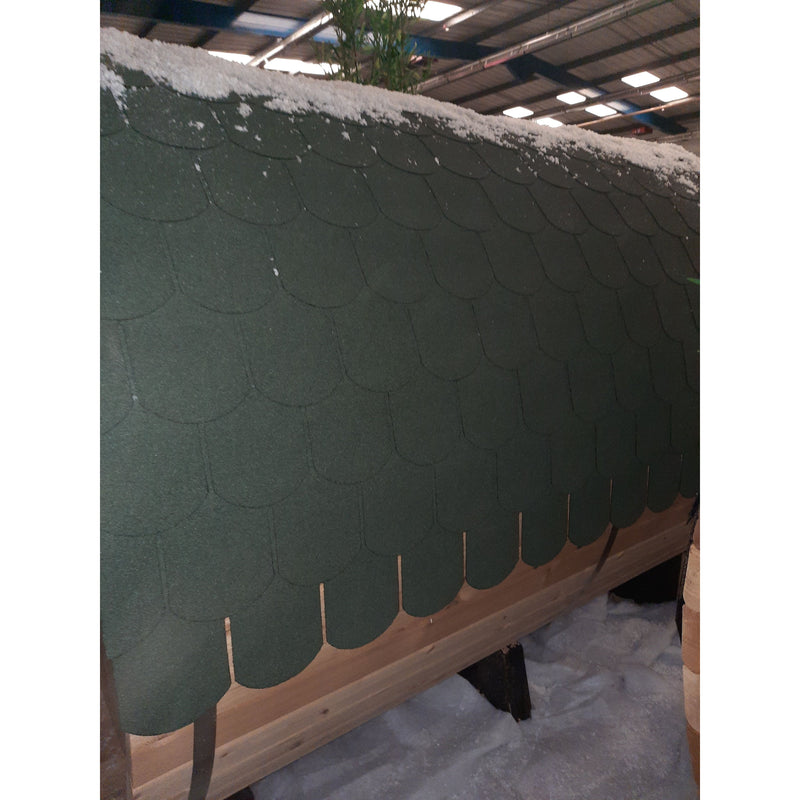 Fonteyn Rustic 8ft barrel sauna door detail