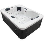 Jaquar Nuovo hot tub, side view