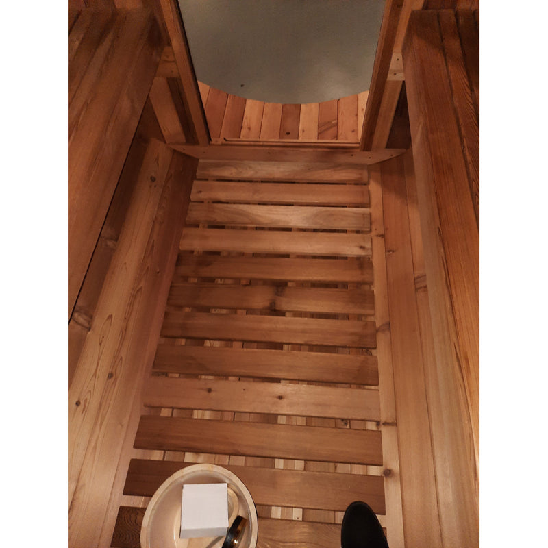 Fonteyn Rustic 7+1ft barrel sauna, angled view