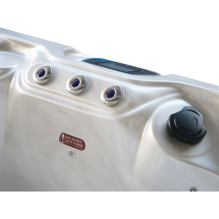 Jaquar Polaris hot tub, rear view
