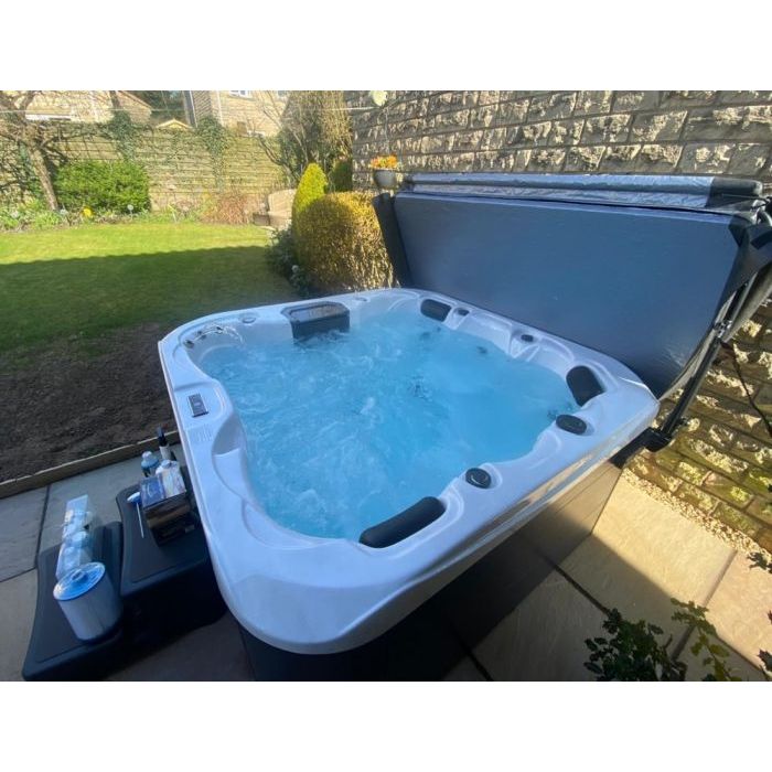 H20 Spa Retreat Plus hot tub installed outdoors